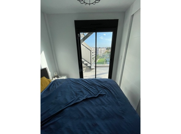 Resale - Apartment - Villamartin