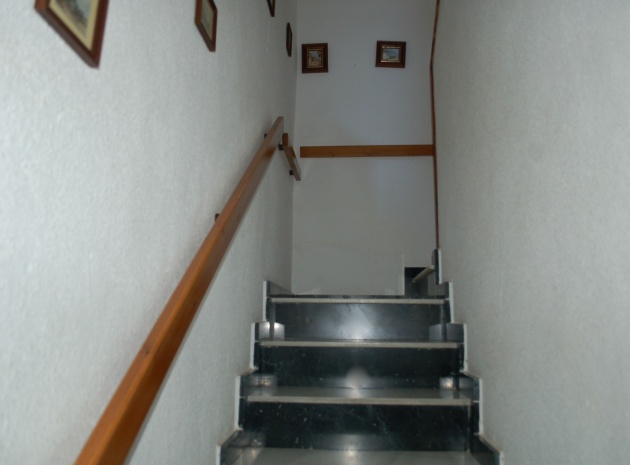 Resale - Townhouse - Mil Palmeras