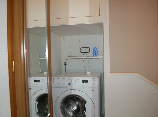 Resale - Townhouse - Mil Palmeras