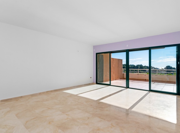 Resale - Apartment - Altea