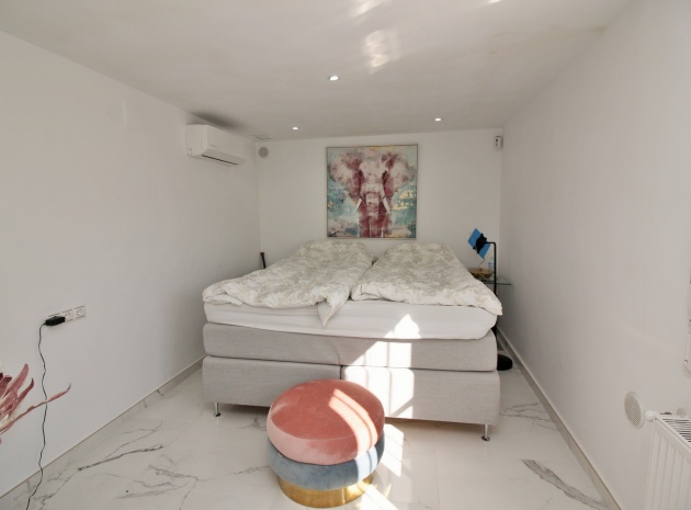 Återförsäljning - Villa - Villamartin