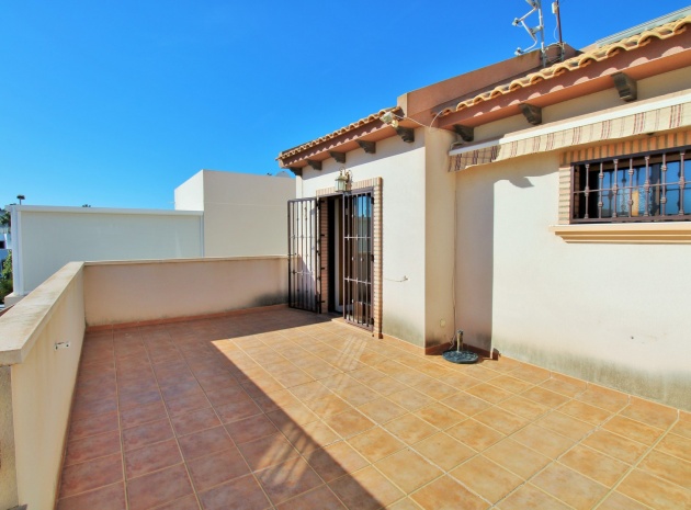 Resale - Villa - Villamartin