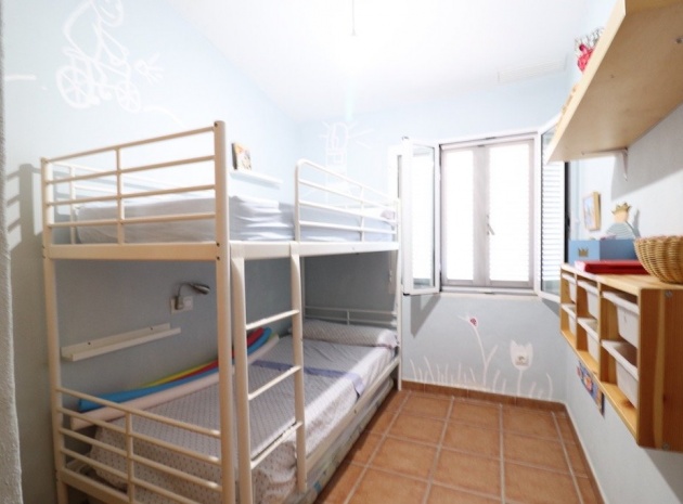 Återförsäljning - Villa - Punta Prima