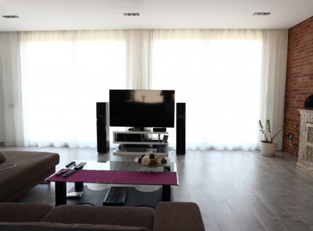 Wederverkoop - Villa - Torrevieja - Nueva Torrevieja