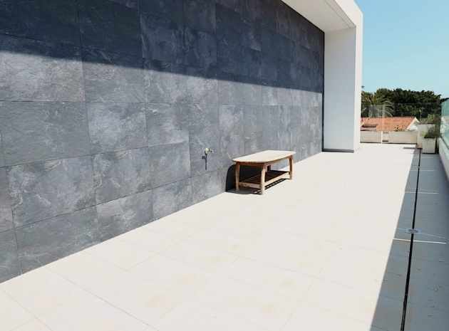 Wederverkoop - Villa - Torrevieja - Nueva Torrevieja