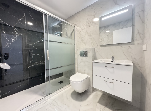 Resale - Apartment - Torrevieja - Beachside Torrevieja