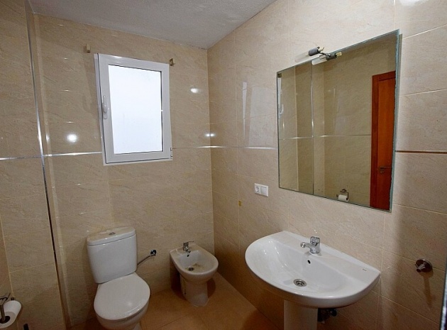 Resale - Apartment - Torrevieja - Playa del Acequión
