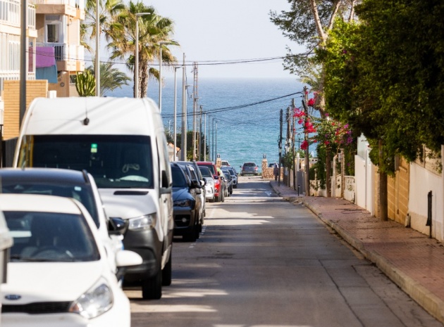 Resale - Apartment - Punta Prima