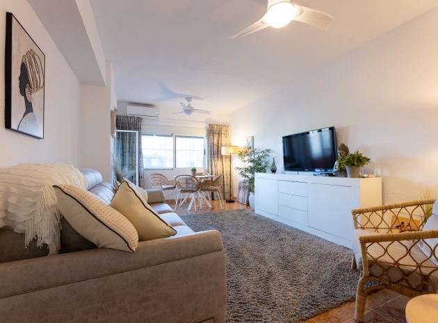 Resale - Apartment - Punta Prima