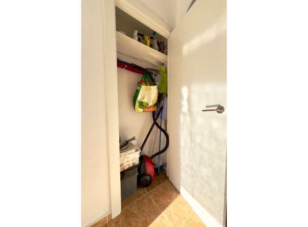 Resale - Apartment - Punta Prima