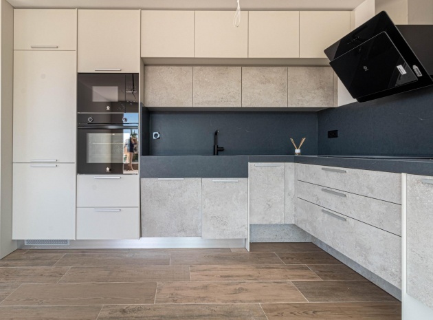 Wiederverkauf - Wohnung - Punta Prima - Res. Bali