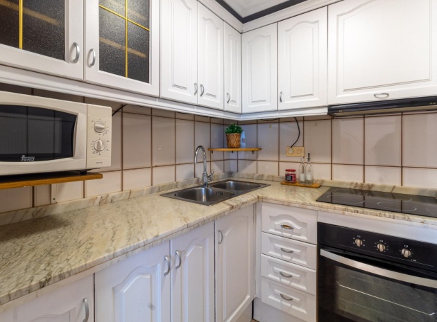 Resale - Apartment - Punta Prima