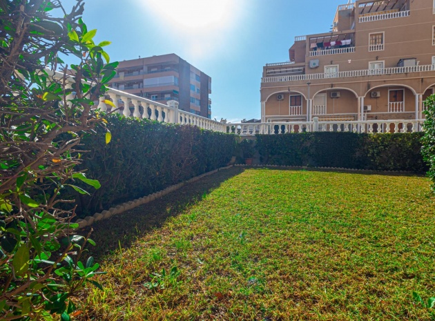 Resale - Apartment - Punta Prima