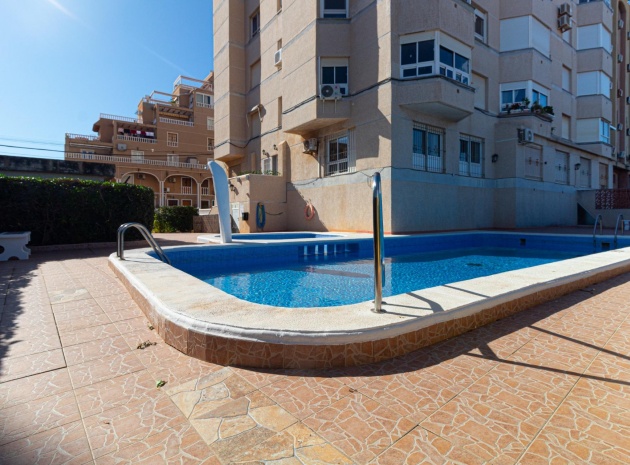 Resale - Apartment - Punta Prima