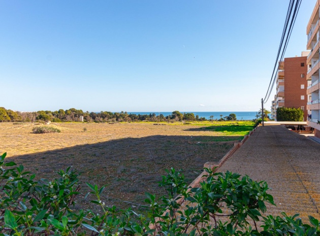 Resale - Apartment - Punta Prima