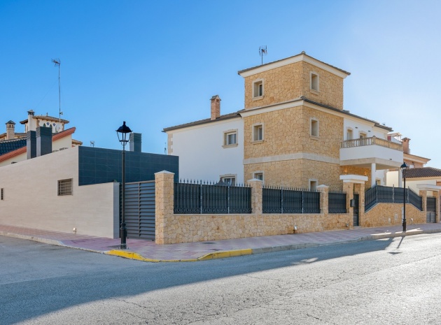 Revente - Villa - Jacarilla - jacarilla