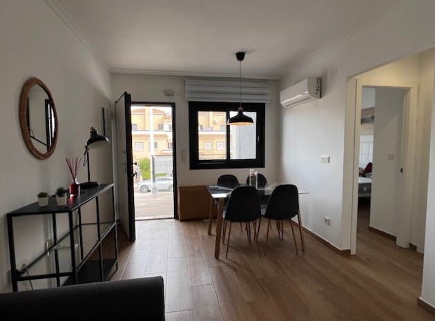 Wiederverkauf - Wohnung - Orihuela Costa - La Zenia