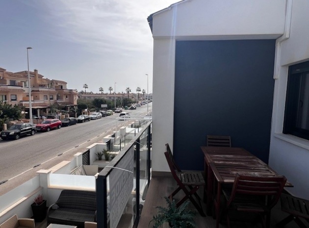 Wiederverkauf - Wohnung - Orihuela Costa - La Zenia
