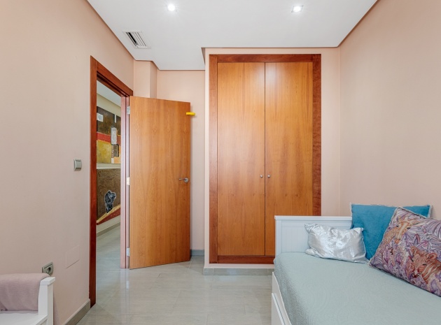 Återförsäljning - Radhus - Guardamar del Segura