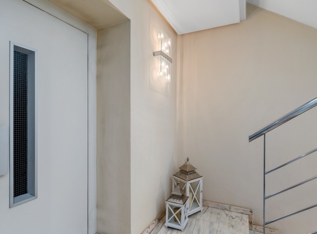 Återförsäljning - Radhus - Guardamar del Segura