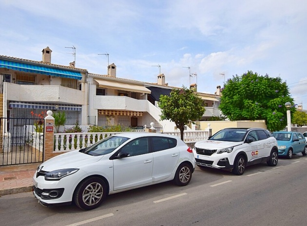 Resale - Bungalow - Cabo Roig - la regia