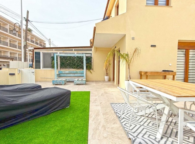 Resale - Townhouse - Santiago de la Ribera