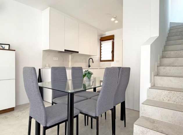 Resale - Townhouse - Santiago de la Ribera