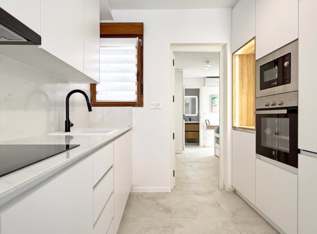 Resale - Townhouse - Santiago de la Ribera