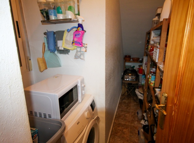 Resale - Villa - Villamartin