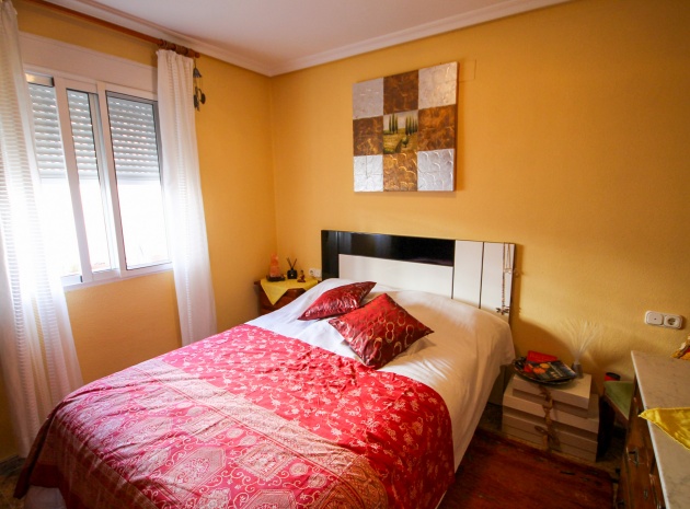 Resale - Villa - Villamartin