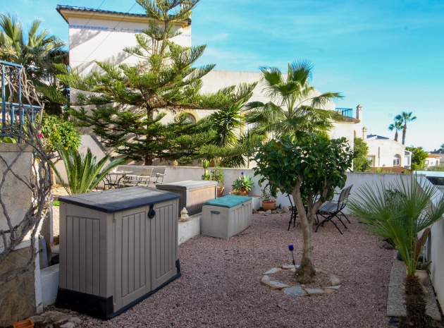 Resale - Villa - Villamartin