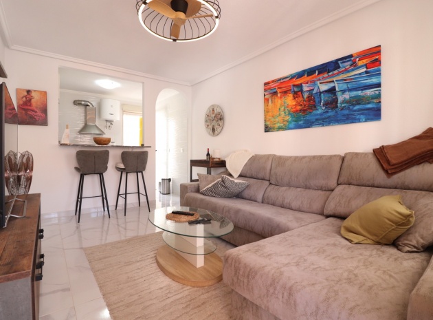 Resale - Apartment - Torrevieja - altos del limonar