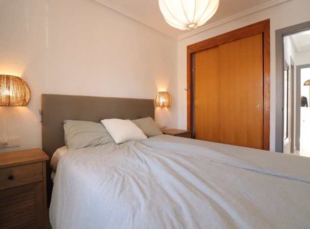 Resale - Apartment - Torrevieja - altos del limonar