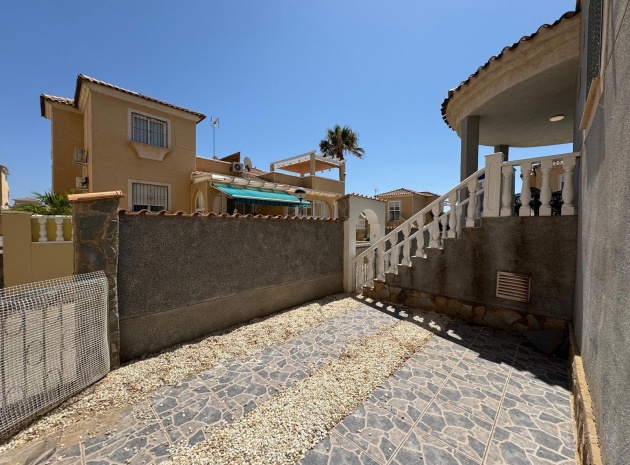 Resale - Villa - Playa Flamenca - Res Laguna