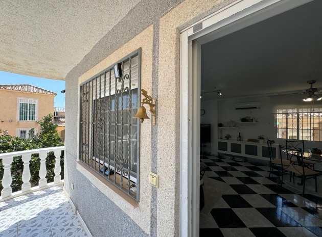 Resale - Villa - Playa Flamenca - Res Laguna