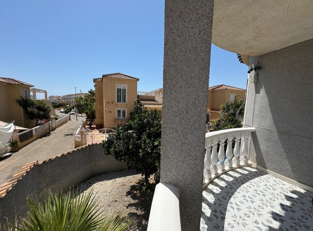 Resale - Villa - Playa Flamenca - Res Laguna