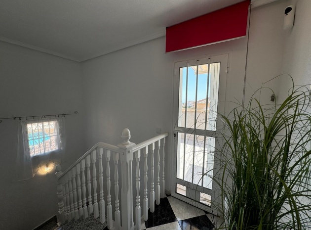 Resale - Villa - Playa Flamenca - Res Laguna