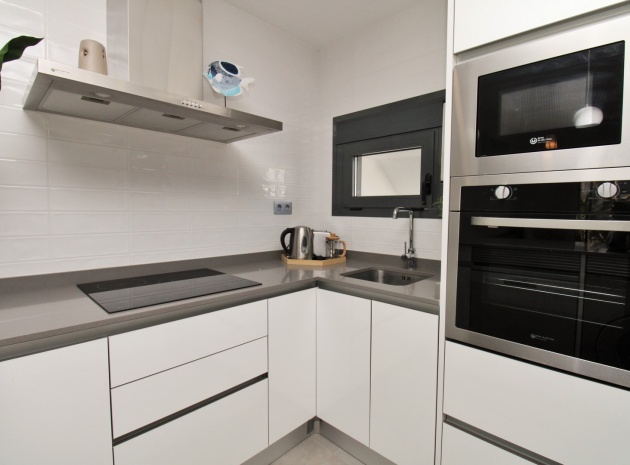 Resale - Apartment - Pilar de la Horadada