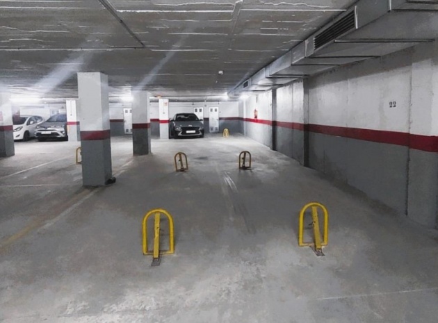 Resale - Parking - Torrevieja - Playa de los Locos