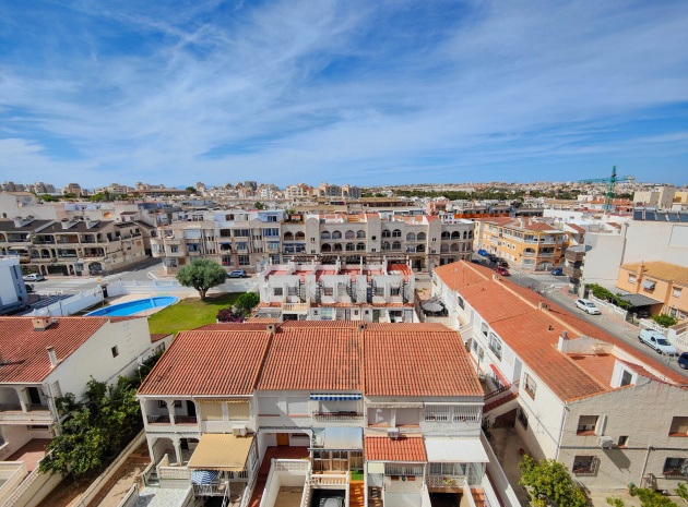 Resale - Apartment - Torrevieja - Beachside Torrevieja