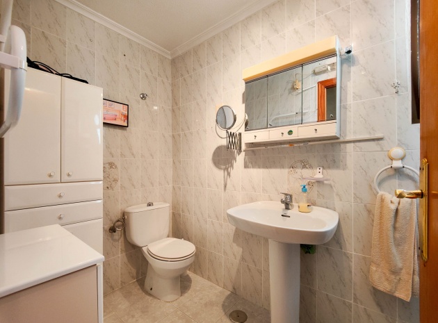 Resale - Apartment - Torrevieja - Beachside Torrevieja