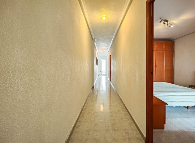 Resale - Apartment - Torrevieja - Beachside Torrevieja