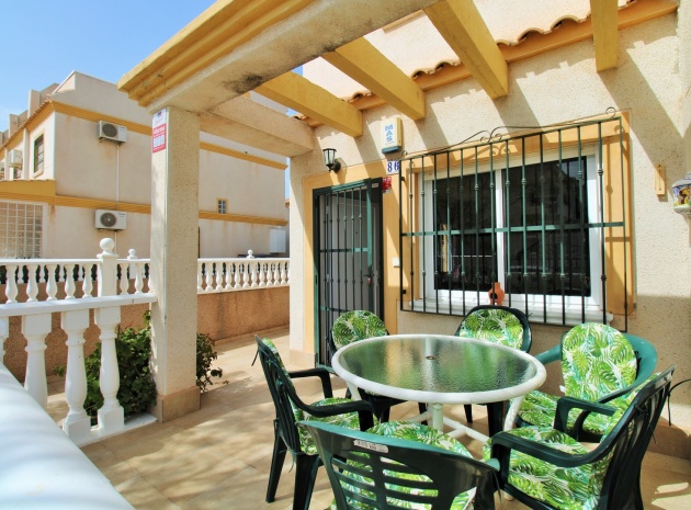 Resale - Townhouse - Villamartin
