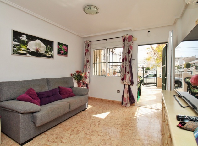 Resale - Townhouse - Villamartin