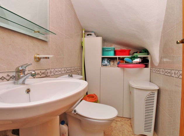 Resale - Townhouse - Villamartin