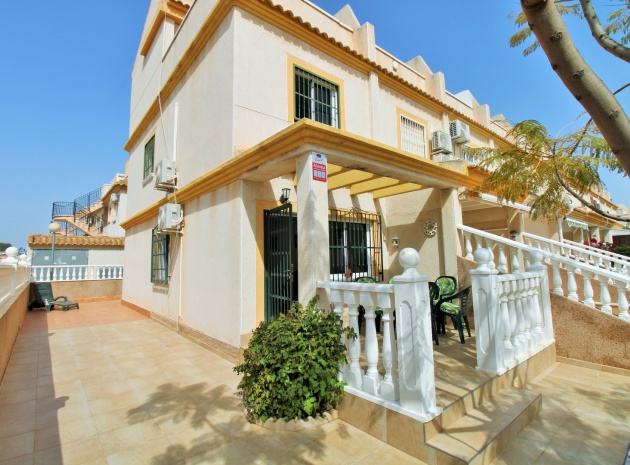Resale - Townhouse - Villamartin