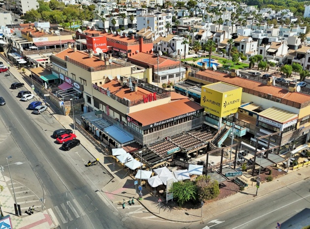 Resale - Townhouse - Villamartin