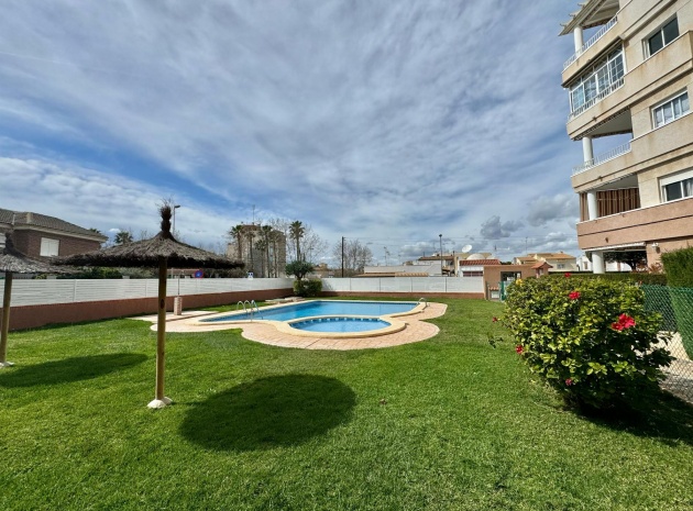 Resale - Apartment - Torrevieja - Nueva Torrevieja