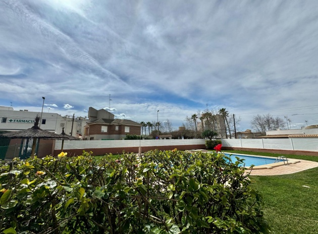 Resale - Apartment - Torrevieja - Nueva Torrevieja