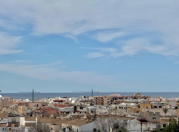 Resale - Apartment - Torrevieja - Nueva Torrevieja